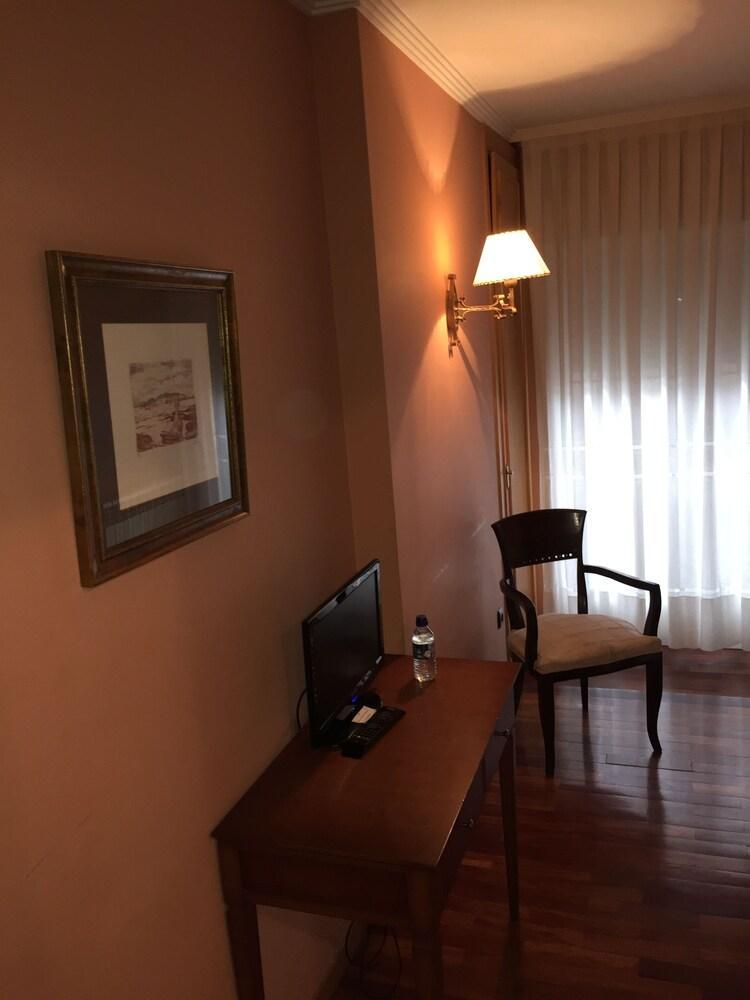 Hotel Los Angeles La Bañeza Dış mekan fotoğraf